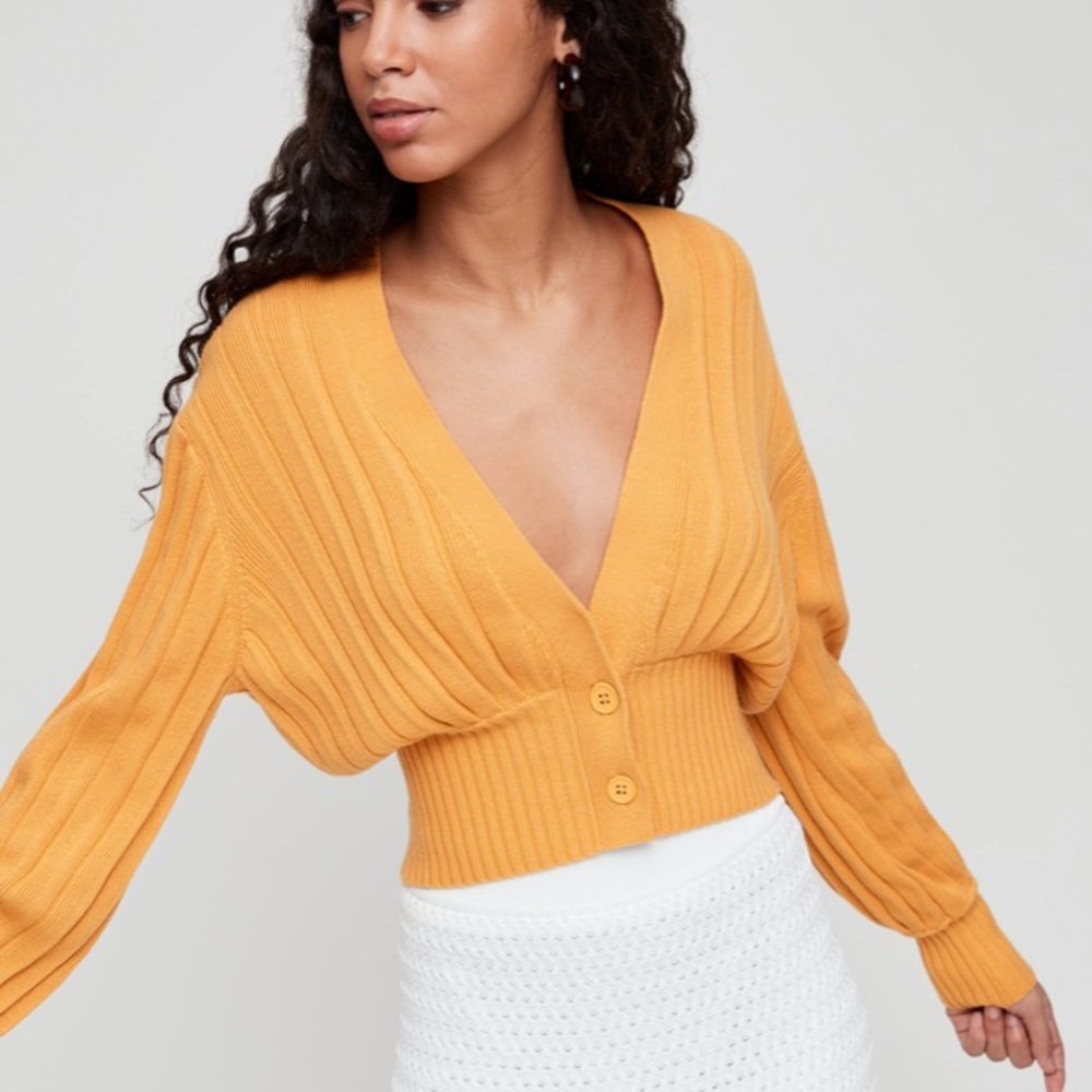 Aritzia Wilfred New Plunge Front Cardigan